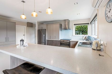 Photo of property in 14 Glenavon Place, Ilam, Christchurch, 8041