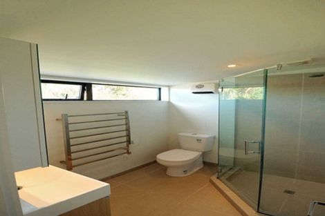 Photo of property in 9/20 North Avon Road, Richmond, Christchurch, 8013