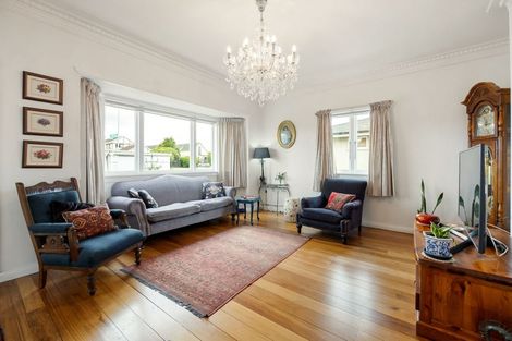 Photo of property in 202 Mandeno Street, Te Awamutu, 3800