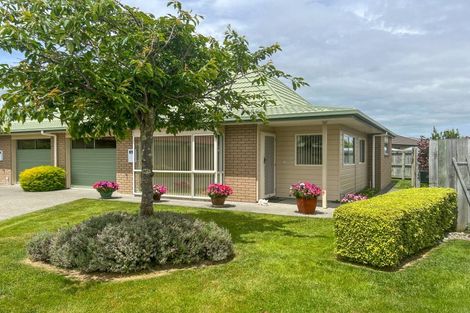 Photo of property in Villa Estate, 44/55 Armstrong Avenue, Carterton, 5713