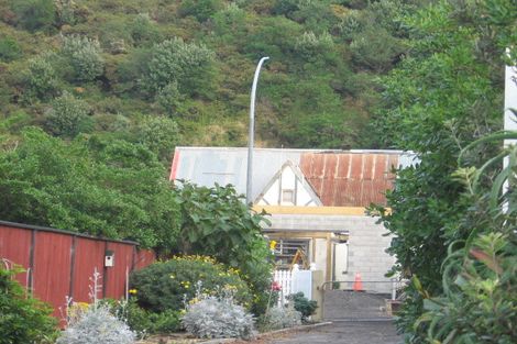 Photo of property in 29 Happy Valley Road, Owhiro Bay, Wellington, 6023