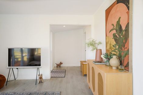 Photo of property in 17 Puriri Street, Hilltop, Taupo, 3330