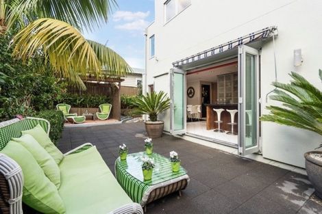 Photo of property in 239a Meola Road, Point Chevalier, Auckland, 1022