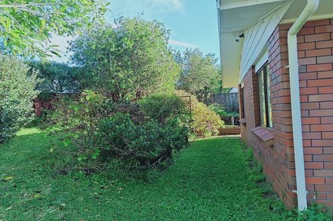 Photo of property in 24 Dianne Louise Drive, Half Moon Bay, Auckland, 2012