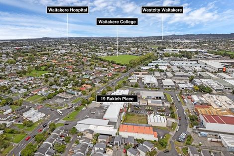 Photo of property in 19 Rakich Place, Henderson, Auckland, 0612