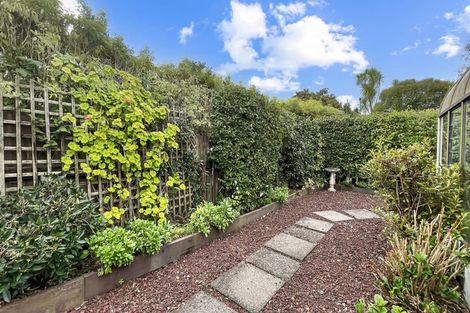Photo of property in 1/65 Titirangi Road, New Lynn, Auckland, 0600