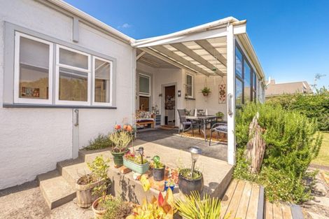 Photo of property in 13 Burton Avenue, Whanganui East, Whanganui, 4500