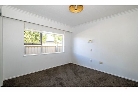 Photo of property in 10a-b Churchill Place, Waimate, 7924