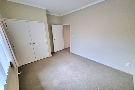 Photo of property in 11 Sunvista Avenue, Oteha, Auckland, 0632