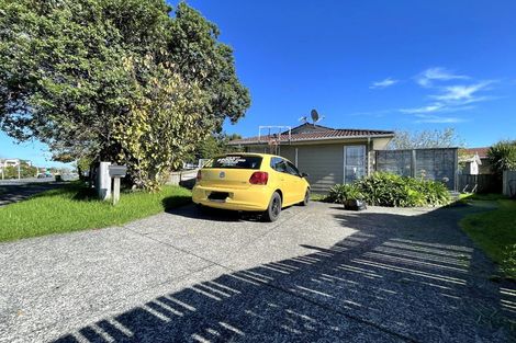 Photo of property in 96 Hutchinsons Road, Bucklands Beach, Auckland, 2014