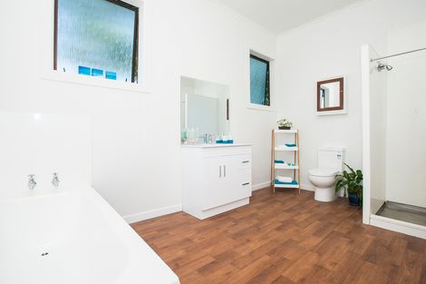 Photo of property in 586 Aberdeen Road, Te Hapara, Gisborne, 4010