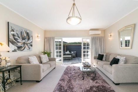 Photo of property in 18 Greenwood Road, Havelock North, 4130