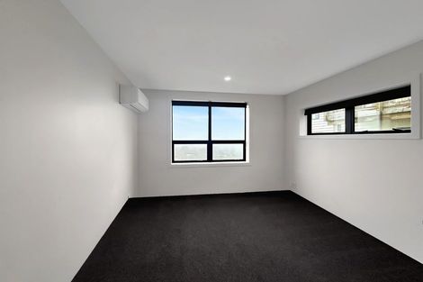 Photo of property in 18 Cathie Place, Karori, Wellington, 6012