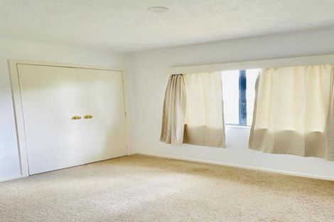 Photo of property in 17 Solveig Place, Randwick Park, Auckland, 2105