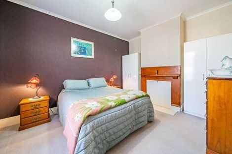 Photo of property in 25 Awamutu Grove, Waiwhetu, Lower Hutt, 5010