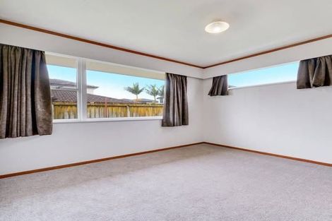 Photo of property in 2/5 Carolyn Street, Manukau, Auckland, 2025