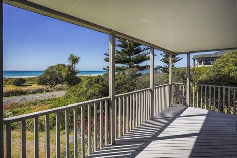 Photo of property in 1 Buxton Place, Gore Bay, Cheviot, 7383