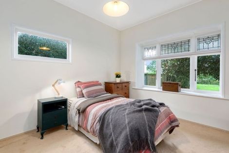 Photo of property in 3 Crete Avenue, Milford, Auckland, 0620