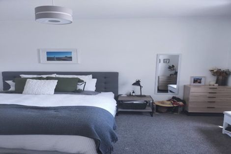 Photo of property in 104 Randwick Road, Moera, Lower Hutt, 5010