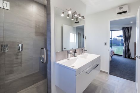 Photo of property in 41 Te Whenu Crescent, Marshland, Christchurch, 8083