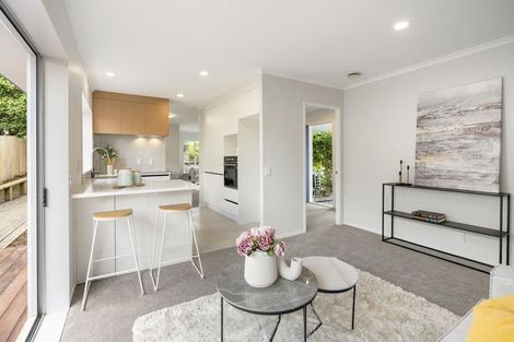 Photo of property in 41a Aberfeldy Avenue, Highland Park, Auckland, 2010