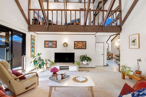 Photo of property in 1341 Hinemoa Street, Rotorua, 3010