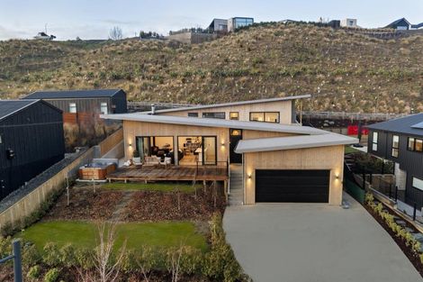 Photo of property in 5 Brodie Avenue, Arrowtown, 9302