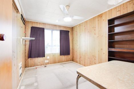 Photo of property in 2 Cabot Place, Flaxmere, Hastings, 4120