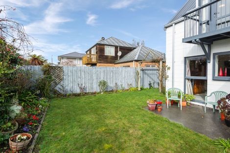 Photo of property in Cornwall Gardens, 10/27 Cornwall Street, St Albans, Christchurch, 8014