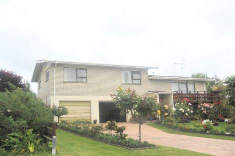 Photo of property in 11 Norrie Street, Te Puke, 3119