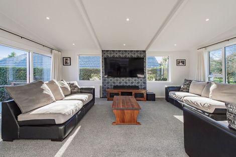 Photo of property in 25 Roydvale Avenue, Burnside, Christchurch, 8042