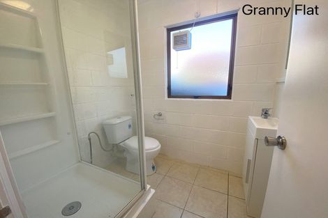 Photo of property in 237 Te Atatu Road, Te Atatu South, Auckland, 0610