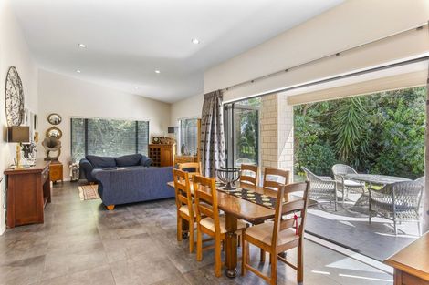 Photo of property in 3 Wood Leigh, Paraparaumu Beach, Paraparaumu, 5032