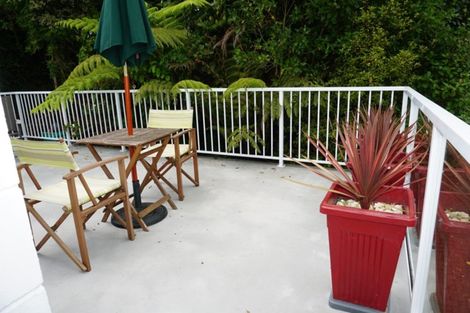 Photo of property in 5a Pohutukawa Avenue, Shelly Park, Auckland, 2014