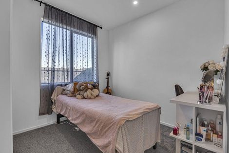 Photo of property in 46 Epsom Road, Sockburn, Christchurch, 8042