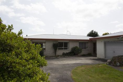 Photo of property in 9 Oxford Street, Tirau, 3410