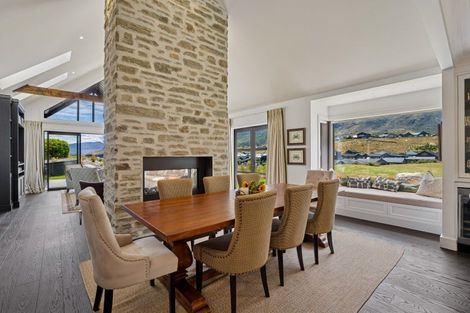 Photo of property in 40 Cunninghams Drive, Jacks Point, Queenstown, 9371