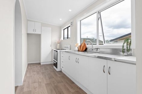 Photo of property in 16 Howden Road, Fairfield, Hamilton, 3214