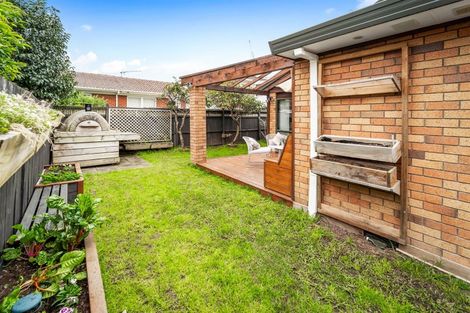 Photo of property in 3/26 Inverness Road, Browns Bay, Auckland, 0630