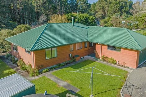 Photo of property in 303 Pahiatua Aokautere Road, Aokautere, Palmerston North, 4471