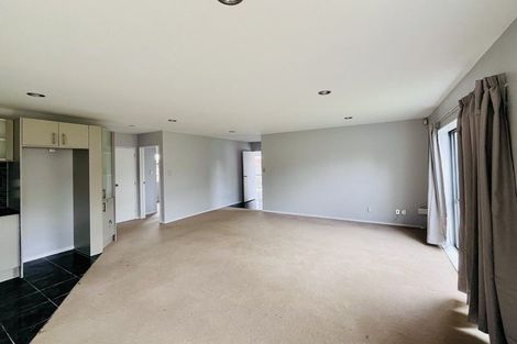 Photo of property in 134a Avondale Road, Avondale, Auckland, 1026