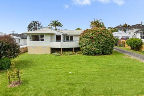 Photo of property in 322 Ngatai Road, Bellevue, Tauranga, 3110