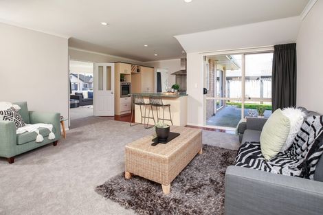 Photo of property in 4 Holford Place, Huntington, Hamilton, 3210