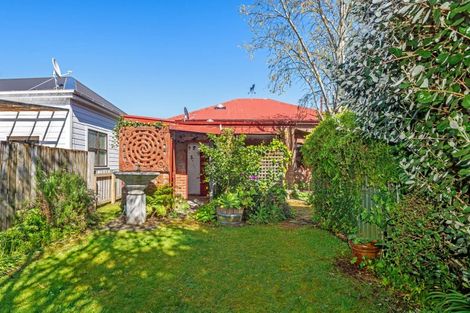 Photo of property in 55 Ormond Road, Whataupoko, Gisborne, 4010