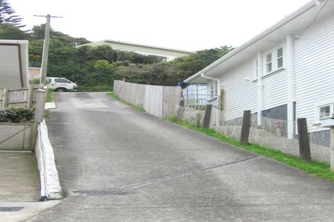 Photo of property in 8 Monowai Road, Johnsonville, Wellington, 6037