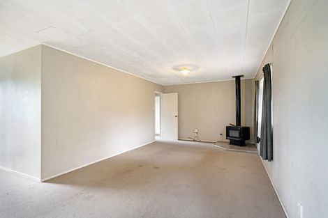 Photo of property in 13 Landow Place, Henderson, Auckland, 0612