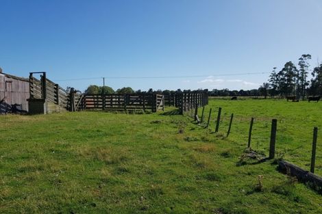 Photo of property in 264 Hislop Road, Inch Clutha, Kaitangata, 9281