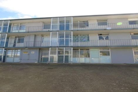 Photo of property in 23 Rangitane Street, Maupuia, Wellington, 6022