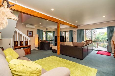 Photo of property in 1 Ferry Road, Waipu, 0510