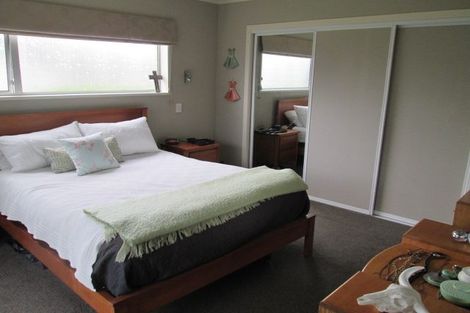 Photo of property in 4 Sunny Bay Road, Matua, Tauranga, 3110